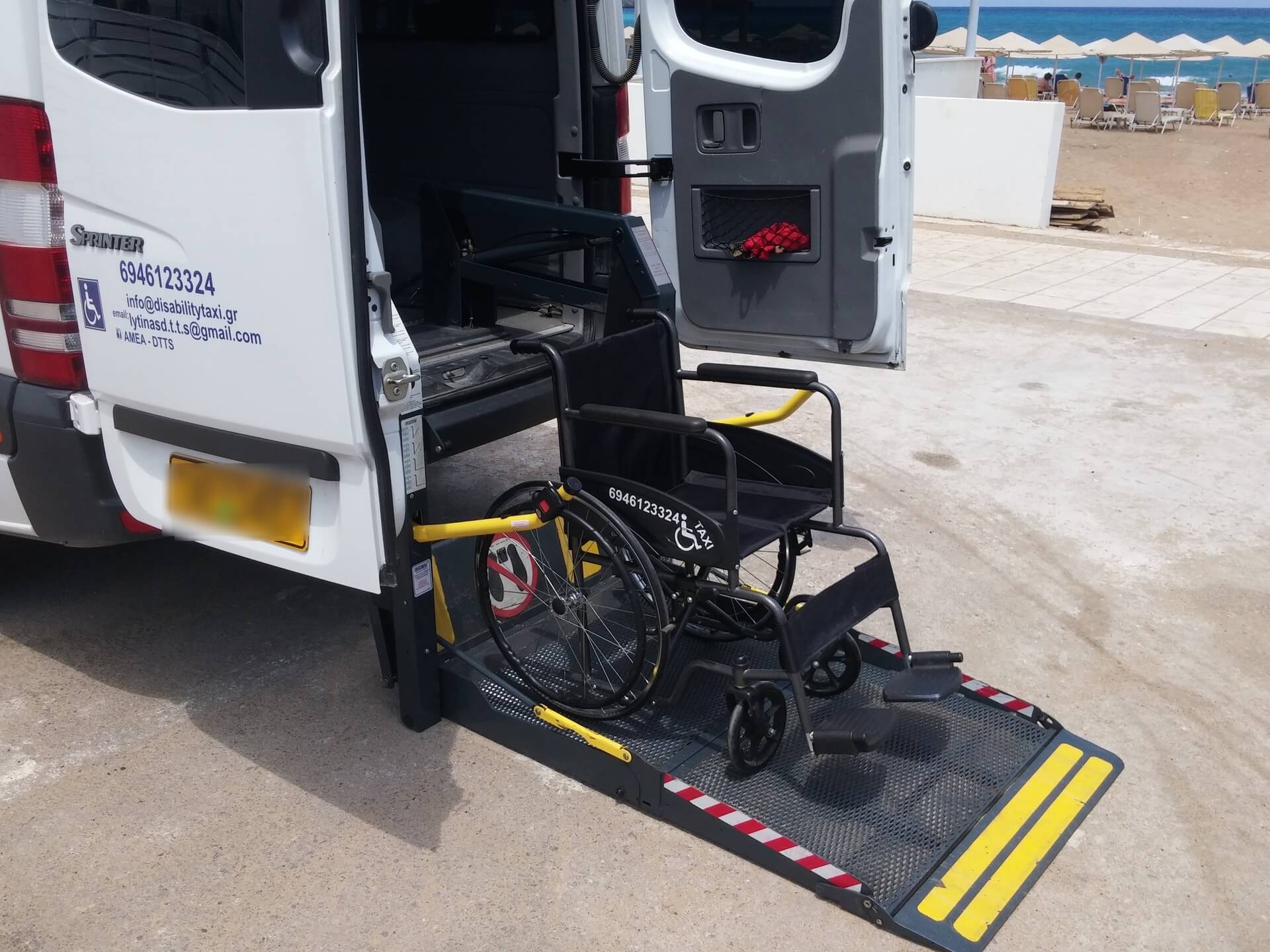 Accessible beach in Heraklio with sea access system