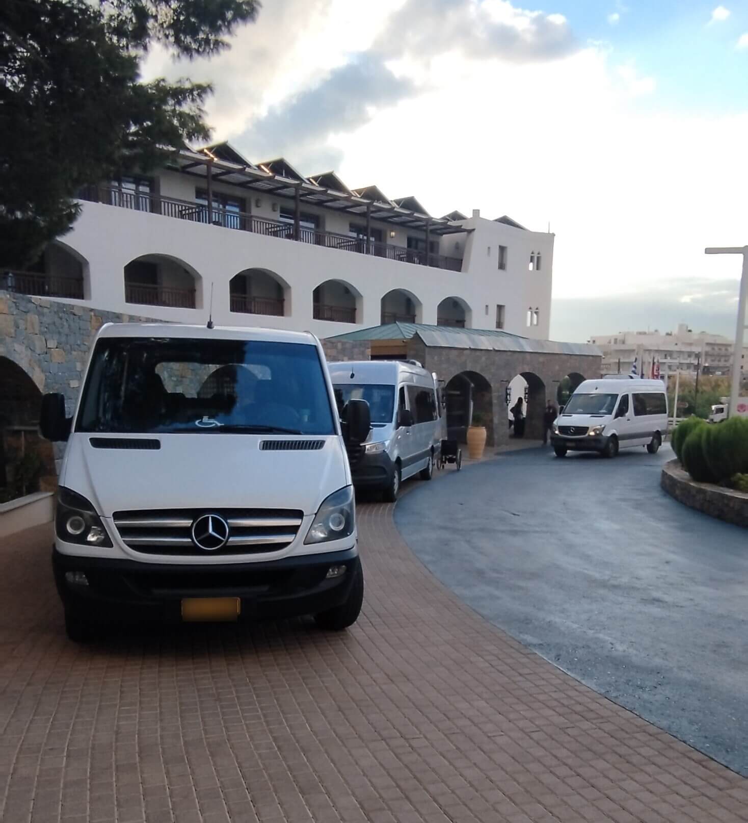 Accessible hotel transfer service in Heraklion Crete